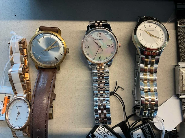 Rodania diverse horloges (50x) - afbeelding 18 van  33