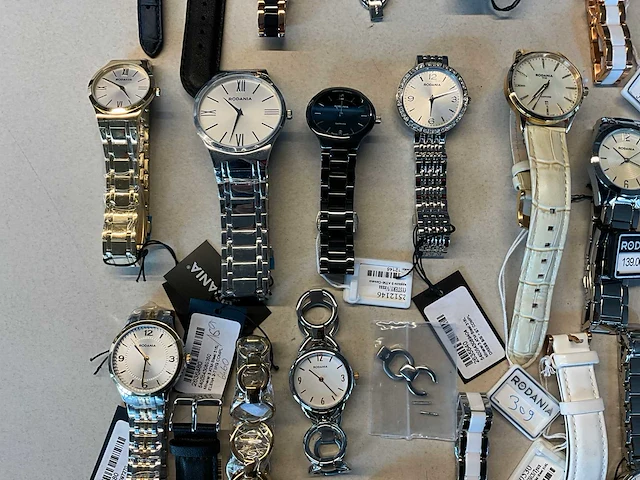 Rodania diverse horloges (50x) - afbeelding 14 van  15