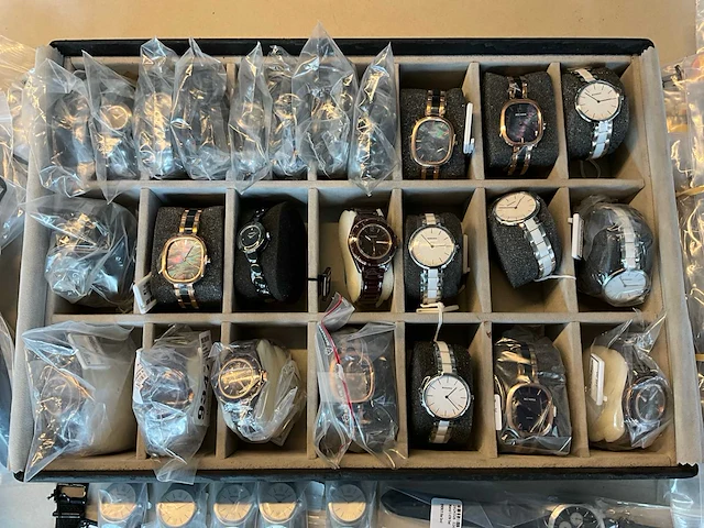 Rodania diverse horloges (50x) - afbeelding 9 van  16