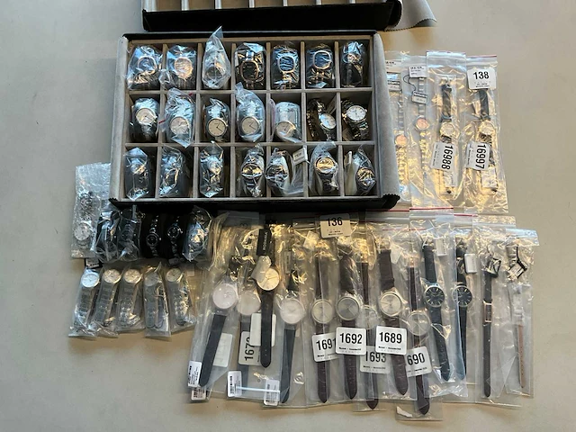Rodania diverse horloges (50x) - afbeelding 1 van  20