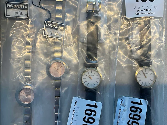 Rodania diverse horloges (50x) - afbeelding 13 van  20