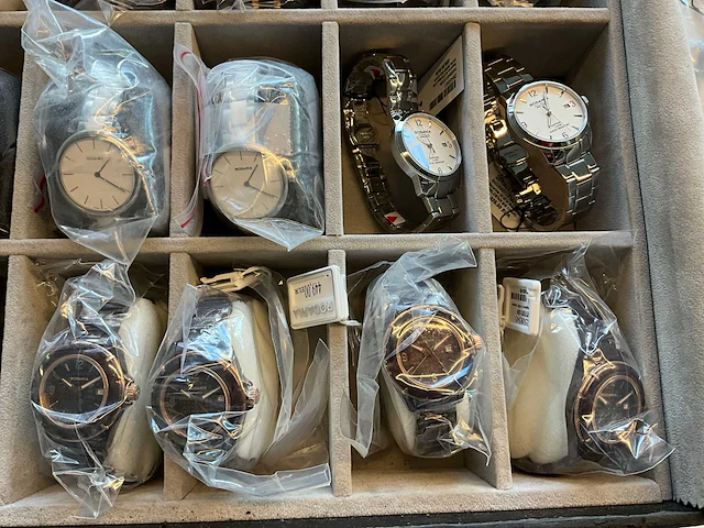 Rodania diverse horloges (50x) - afbeelding 16 van  20