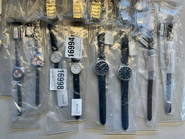 Rodania diverse horloges (50x) - afbeelding 9 van  21
