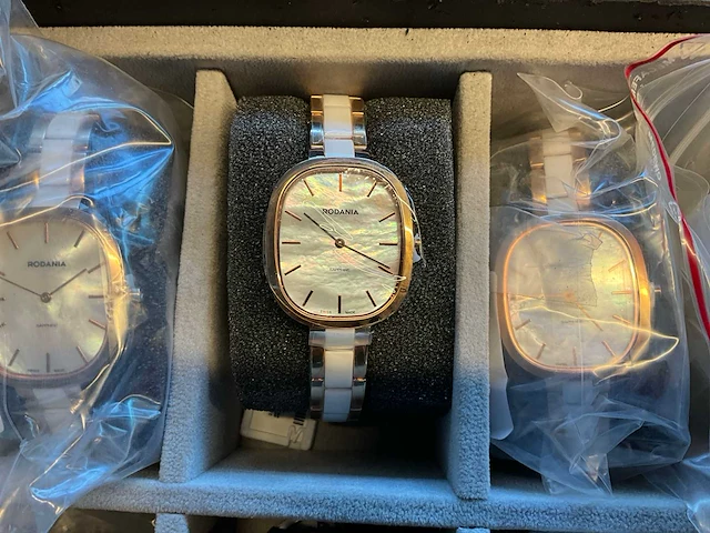 Rodania diverse horloges (50x) - afbeelding 15 van  21
