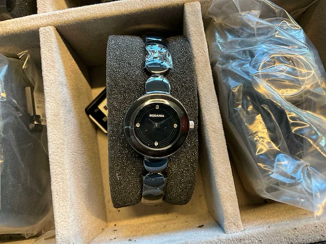 Rodania diverse horloges (50x) - afbeelding 19 van  21