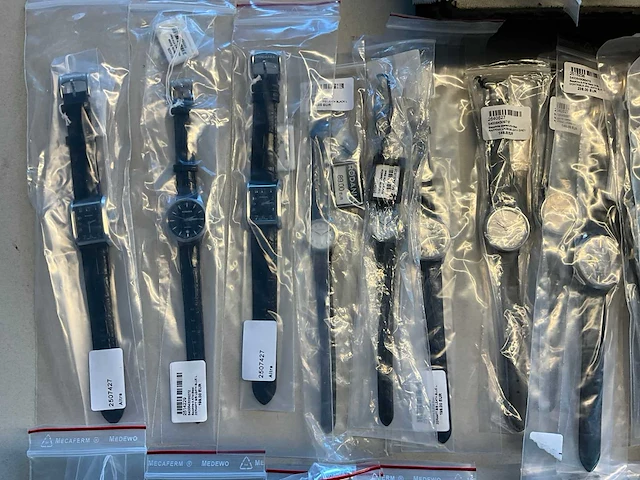 Rodania diverse horloges (50x) - afbeelding 19 van  24