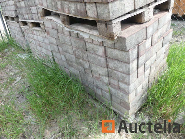 Rode cementklinkers - afbeelding 1 van  8