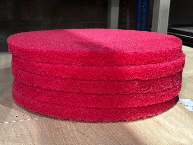 Rode polijstpads - afbeelding 1 van  3
