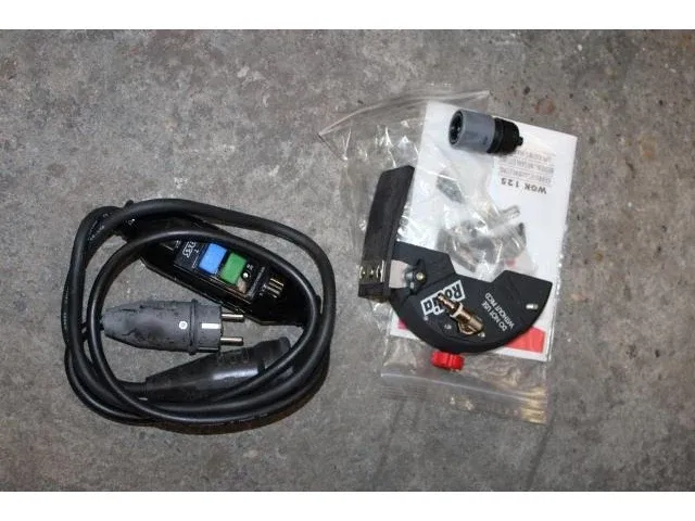 'rodia® universele zaagkap wgk125 inclusief prcd-schakelaar - afbeelding 1 van  1