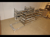 Roestvrijstalen en stalen onderstellen voor meubels - afbeelding 1 van  4