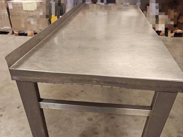 Roestvrijstalen roestvrijstalen werktafel - afbeelding 2 van  5