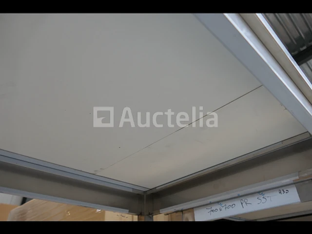 Roestvrijstalen tafel met dubbele plank en fronton aan de achterkant - afbeelding 2 van  6