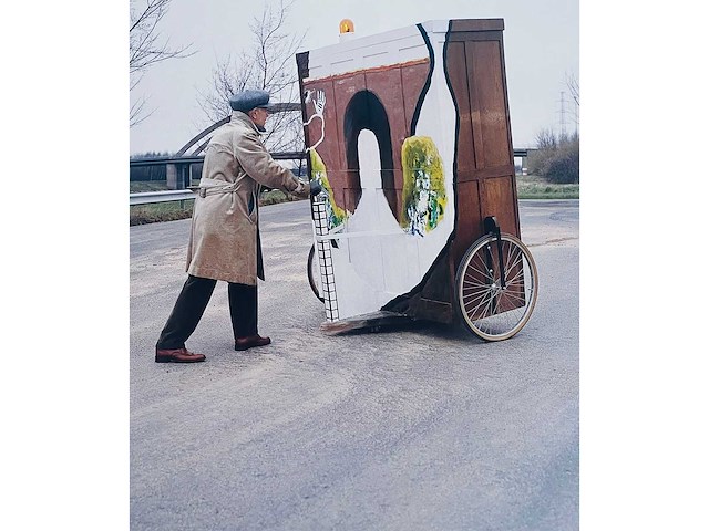 Roger raveel - de zin van het zinloze - offset - afbeelding 12 van  12