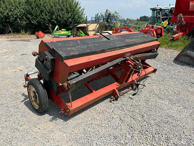 Roger xr nodet zaaimachine - afbeelding 1 van  6