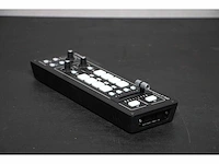 Roland - hd video switcher v-1hd + feelworld lut7s - video mixer - afbeelding 28 van  32