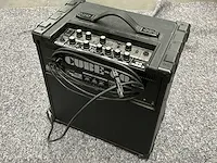 Roland cube 60d gitaarversterker - afbeelding 3 van  4