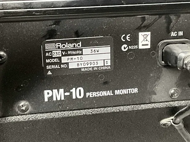 Roland pm-10 drummonitor - afbeelding 4 van  4