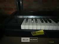 Roland rd-700 digitale piano - afbeelding 2 van  4