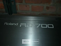 Roland rd-700 digitale piano - afbeelding 3 van  4