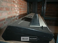 Roland rd-700 digitale piano - afbeelding 4 van  4