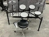 Roland td1 elektronische drumset - afbeelding 1 van  8