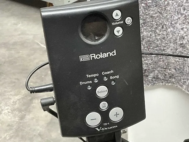 Roland td1 elektronische drumset - afbeelding 6 van  8