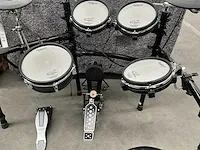 Roland td9 elektronische drumset - afbeelding 2 van  7