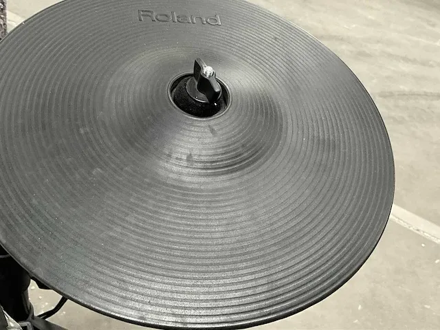 Roland td9 elektronische drumset - afbeelding 6 van  7