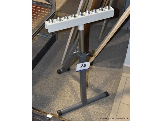 Rolbok - afbeelding 1 van  1