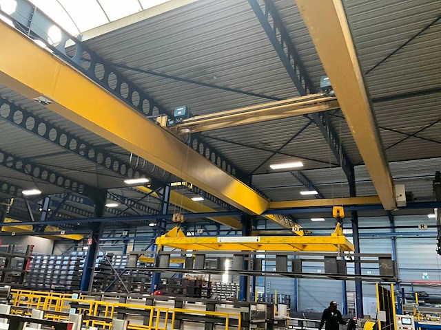 Rolbrug/bovenloophalkraan demag-jamach 2x 2,5 ton - afbeelding 10 van  22