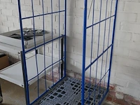 Rolcontainer + dienstwagen - afbeelding 2 van  4