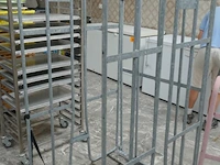 Rolcontainer + steekwagen + bakkenwagen - afbeelding 2 van  4