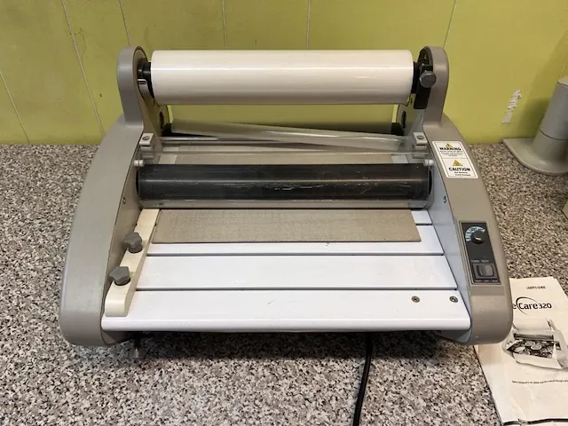 Rollamineer machine gmp image care 320 - afbeelding 1 van  5