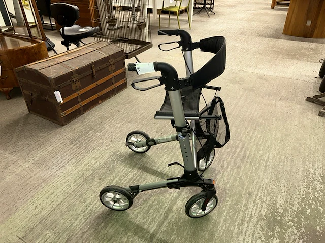 Rollator vermeiren - afbeelding 1 van  5