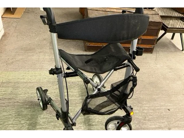 Rollator vermeiren - afbeelding 2 van  5