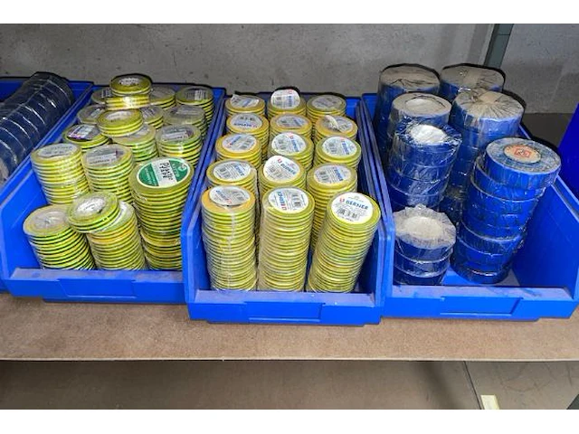 Rollen electriciteit plakband - afbeelding 6 van  9