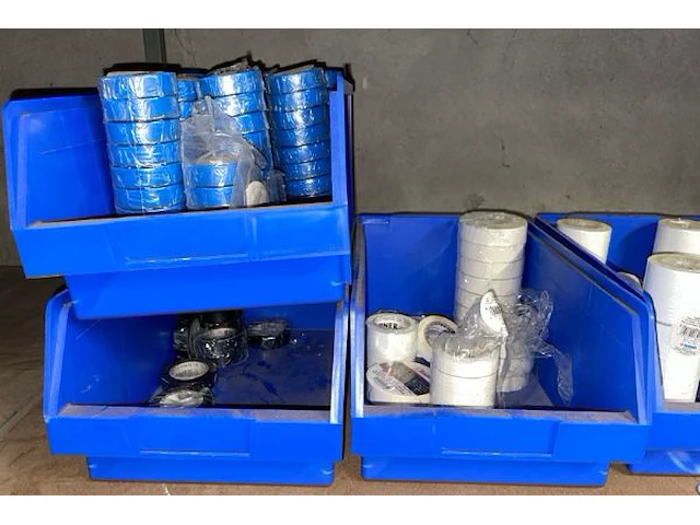 Rollen electriciteit plakband - afbeelding 8 van  9