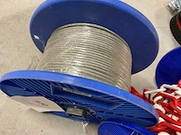 Rollen staalkabel en sierketting - afbeelding 5 van  8