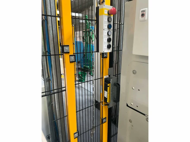 Rollenhandelinginstallatie jurgens met robot kuka kr 150 - afbeelding 108 van  113