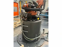 Rollenhandelinginstallatie jurgens met robot kuka kr 150 - afbeelding 15 van  113