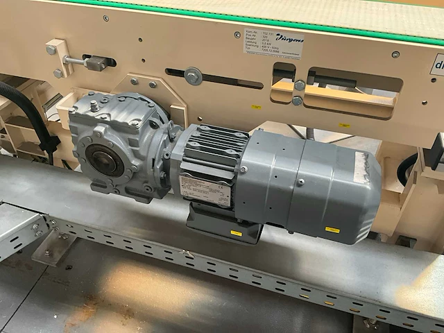 Rollenhandelinginstallatie jurgens met robot kuka kr 150 - afbeelding 44 van  113