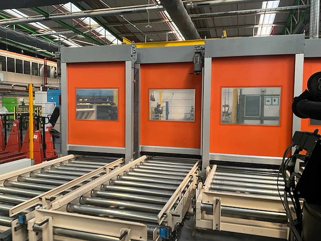 Rollenhandelinginstallatie jurgens met robot kuka kr 150 - afbeelding 53 van  113
