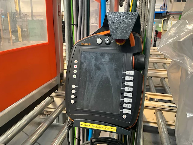 Rollenhandelinginstallatie jurgens met robot kuka kr 150 - afbeelding 73 van  113