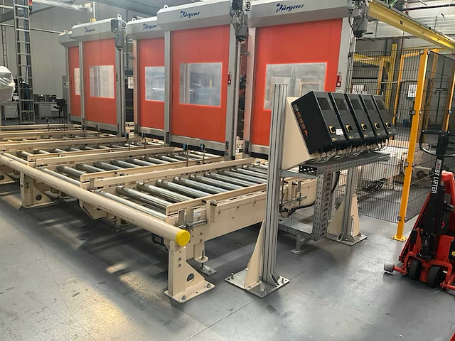 Rollenhandelinginstallatie jurgens met robot kuka kr 150 - afbeelding 85 van  113