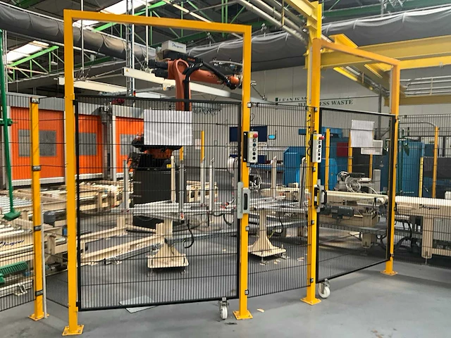 Rollenhandelinginstallatie jurgens met robot kuka kr 150 - afbeelding 93 van  113