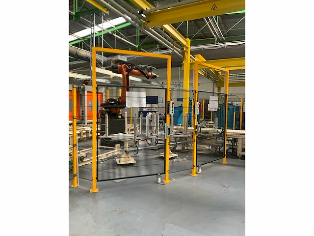 Rollenhandelinginstallatie jurgens met robot kuka kr 150 - afbeelding 94 van  113