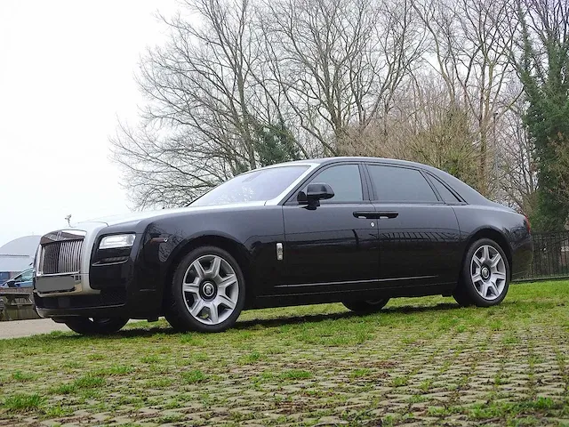 Rolls-royce ghost 'extended wheelbase' - afbeelding 12 van  55