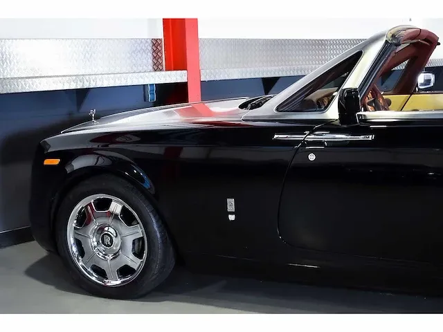 Rolls royce phantom drophead coupe 6,75l v12 - 2008 - afbeelding 15 van  54