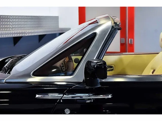 Rolls royce phantom drophead coupe 6,75l v12 - 2008 - afbeelding 16 van  54