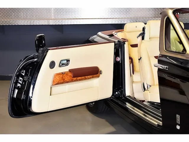 Rolls royce phantom drophead coupe 6,75l v12 - 2008 - afbeelding 33 van  54